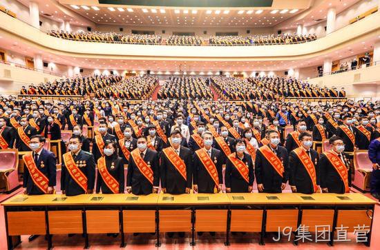 喜讯！J9集团直营杨云春董事长被授予“2020年北京市劳动模范”荣誉称号